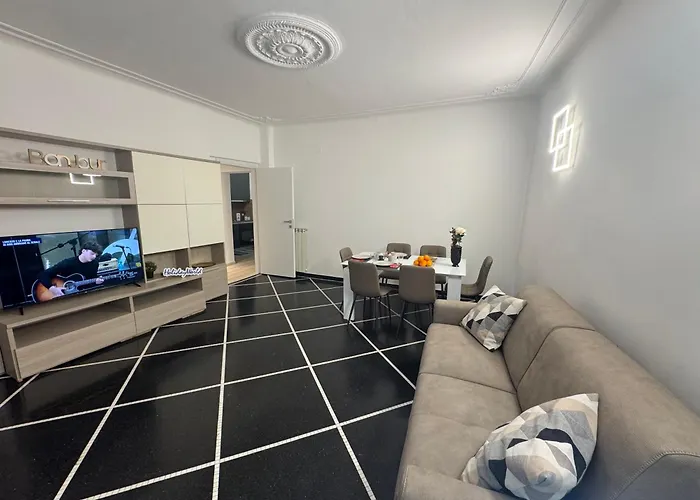 Casa Di Eugenio By World شقة *